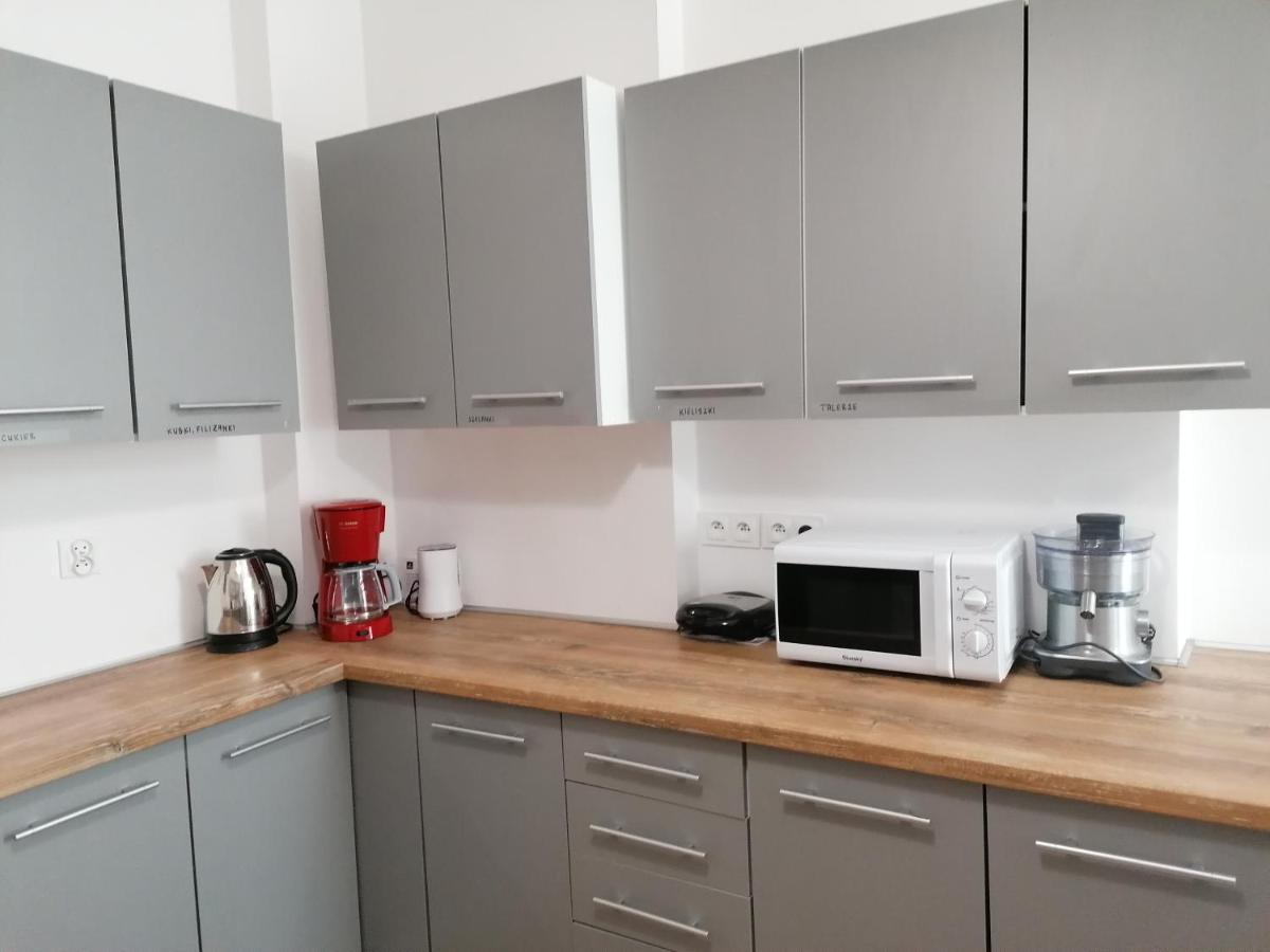 Hostel Tulip - Pokoj Jednoosobowy Nr 3 Ze Wspolna Lazienka I Kuchnia Щецин Экстерьер фото